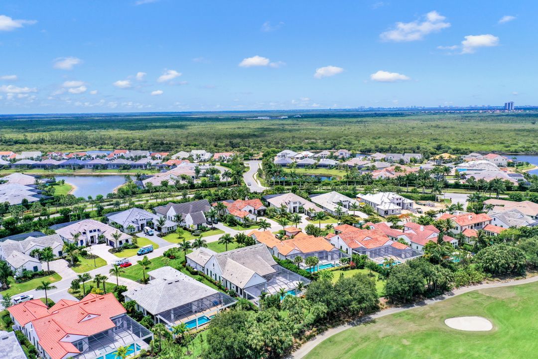 3243 Tavolara Ln, Naples, FL 34114