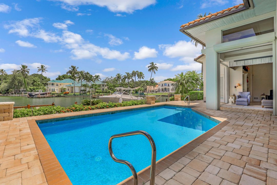 317 Mooring Line Dr, Naples, FL 34102