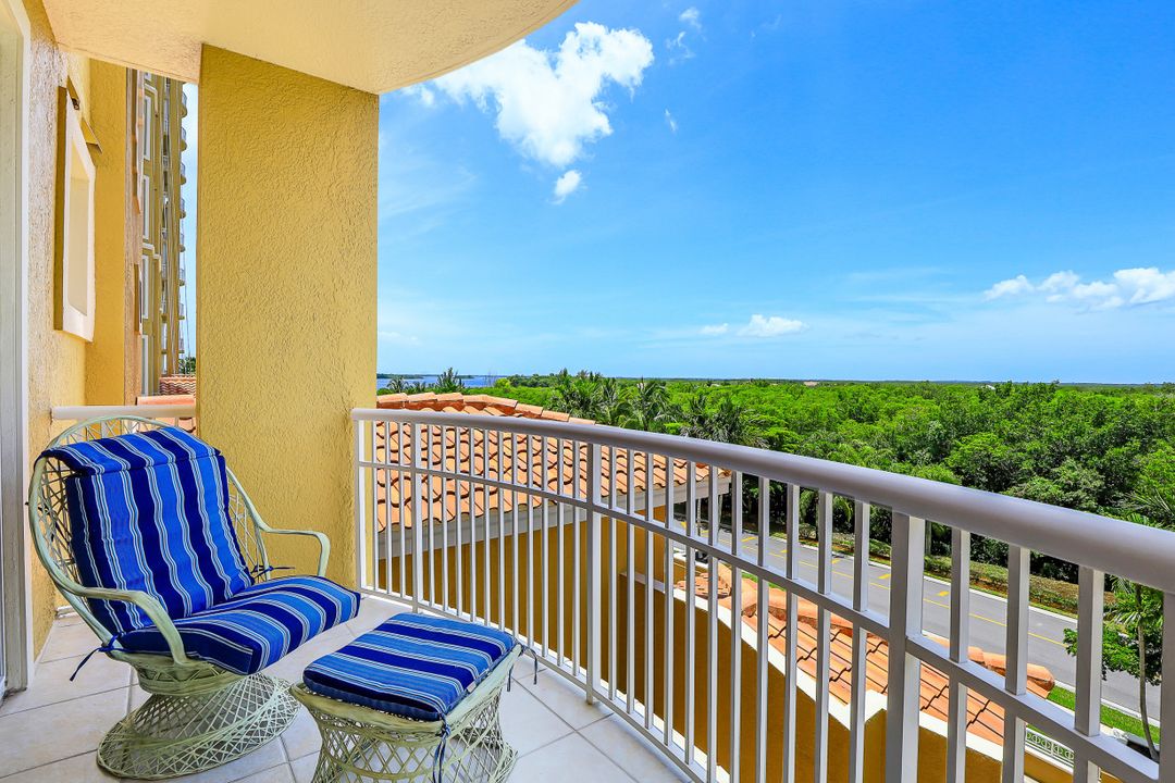 6081 Silver King Blvd #201, Cape Coral, FL 33914