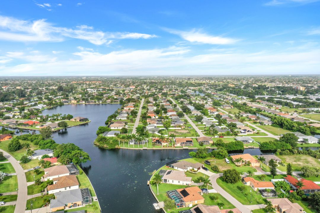 506 NE 21st Pl, Cape Coral, FL 33909