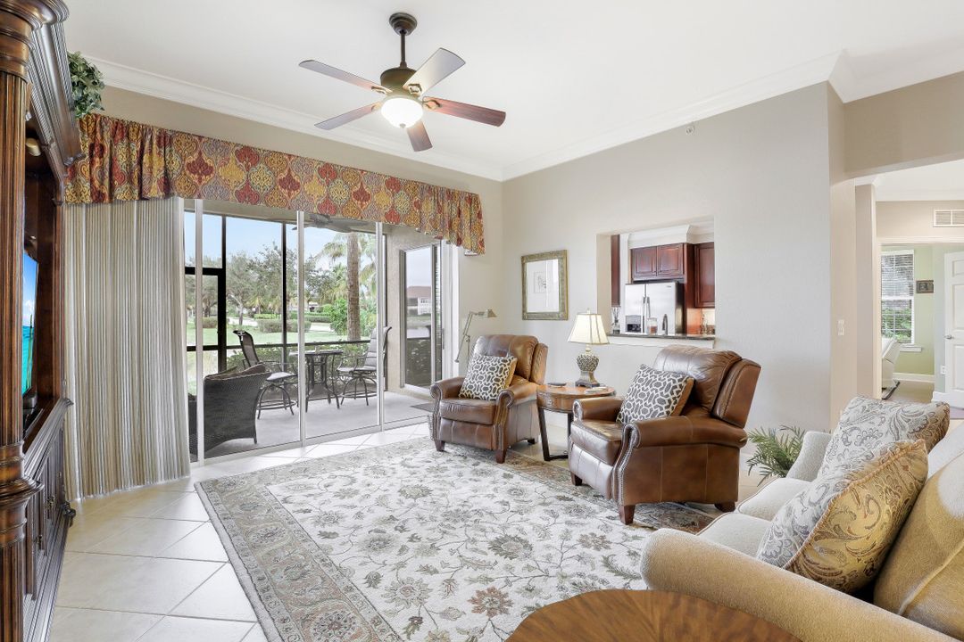 10390 Glastonbury Cir #102, Fort Myers, FL 33913