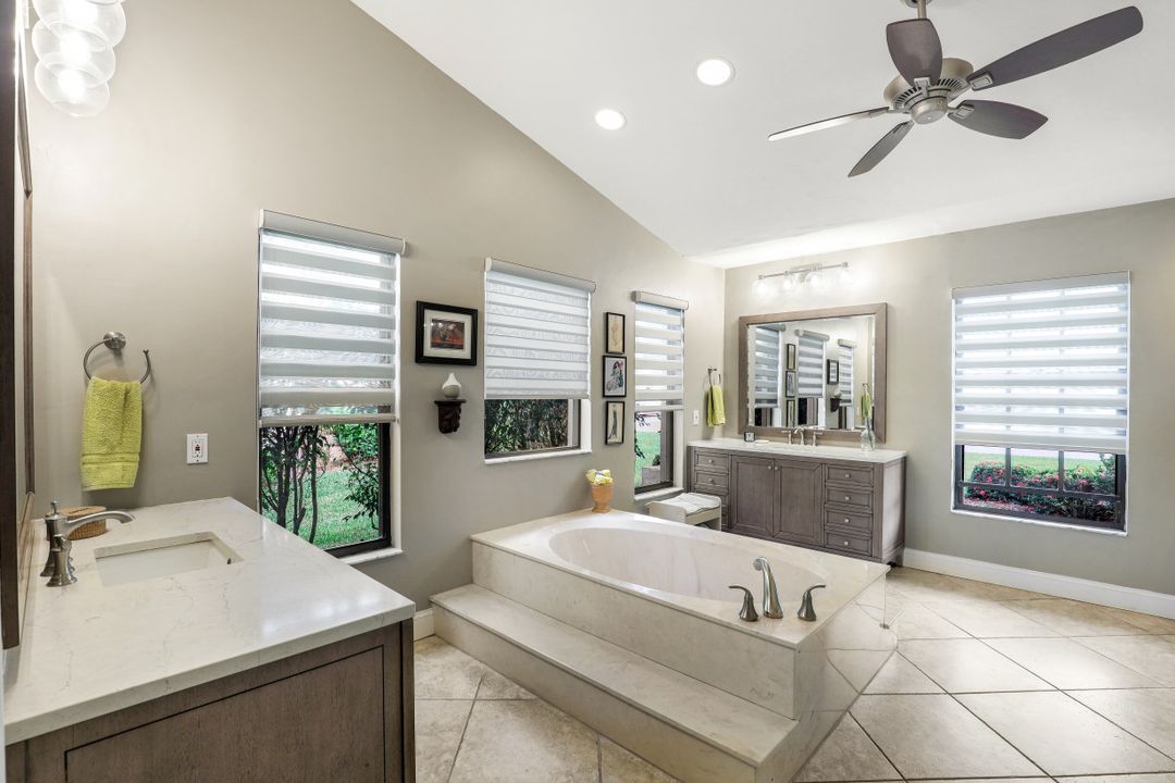 381 Henley Dr, Naples, FL 34104