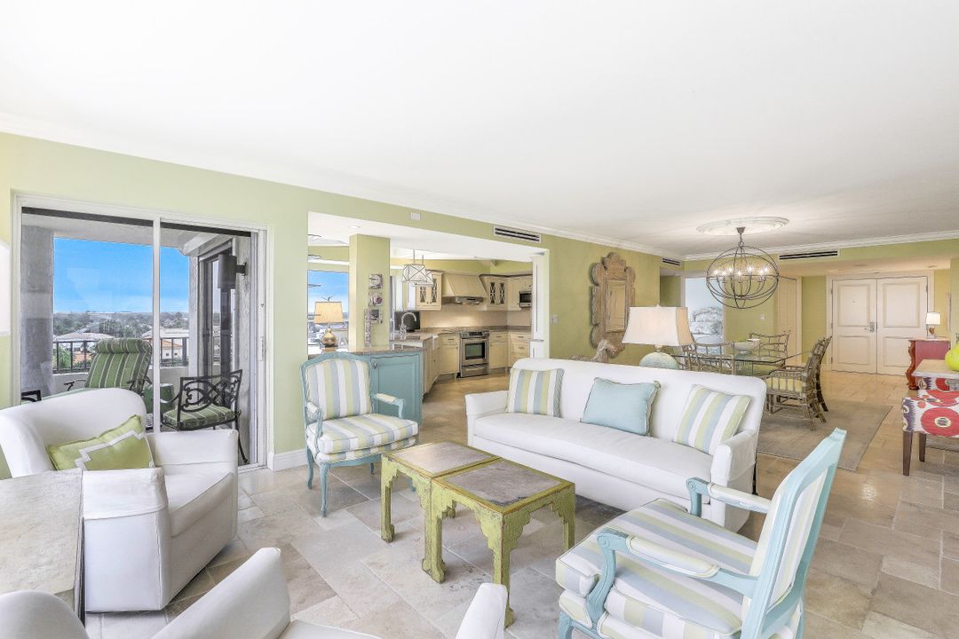 4451 Gulf Shore Blvd N, Naples, FL 34103