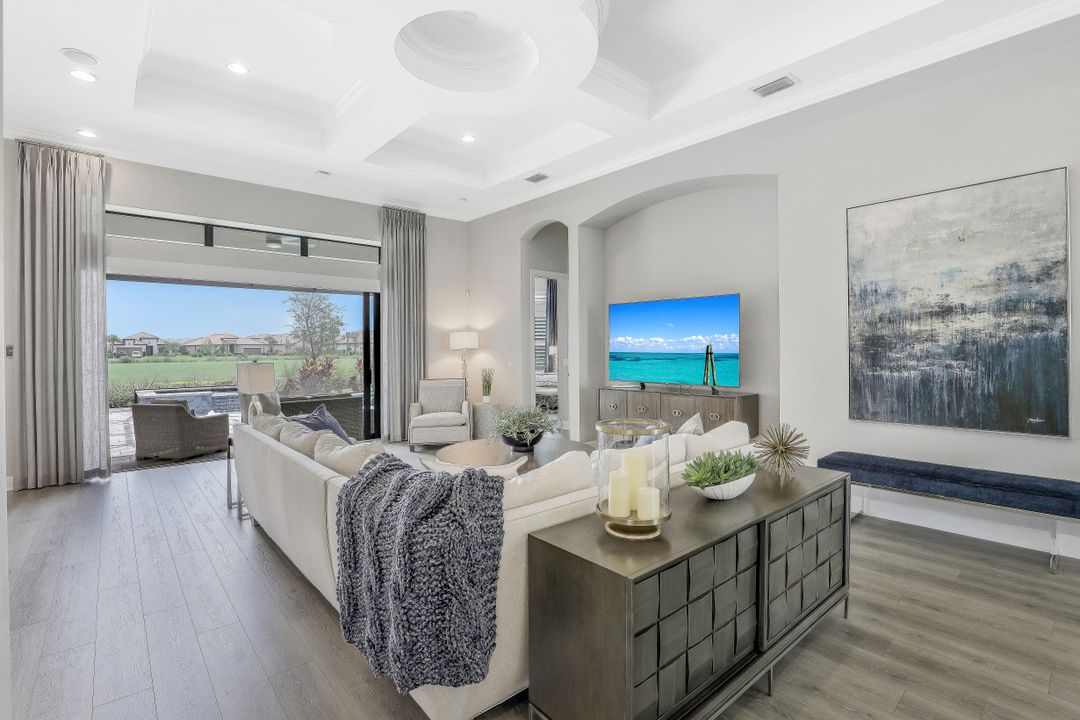 9388 Rapallo St, Naples, FL 34119