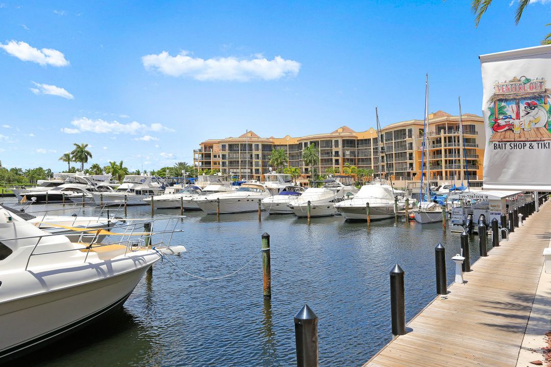 5781 Cape Harbour Dr #1205, Cape Coral, FL 33914