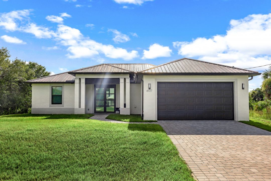 6137 Hutton Ct, Fort Myers, FL 33905