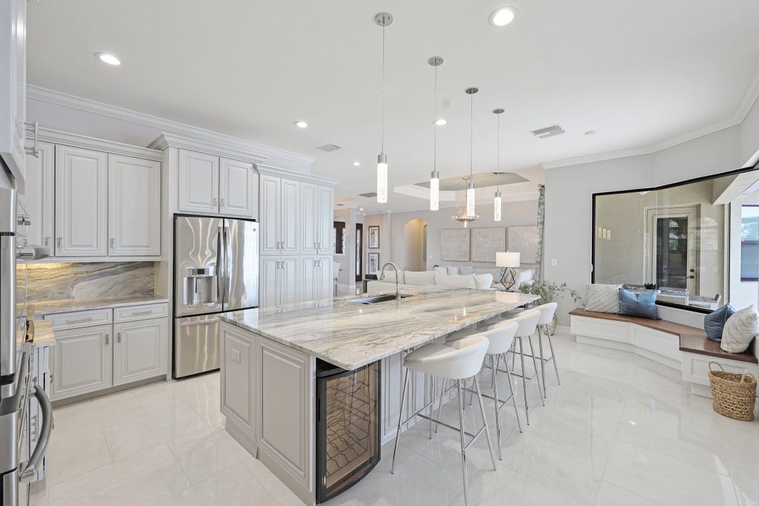 9563 Firenze Cir, Naples, FL 34113