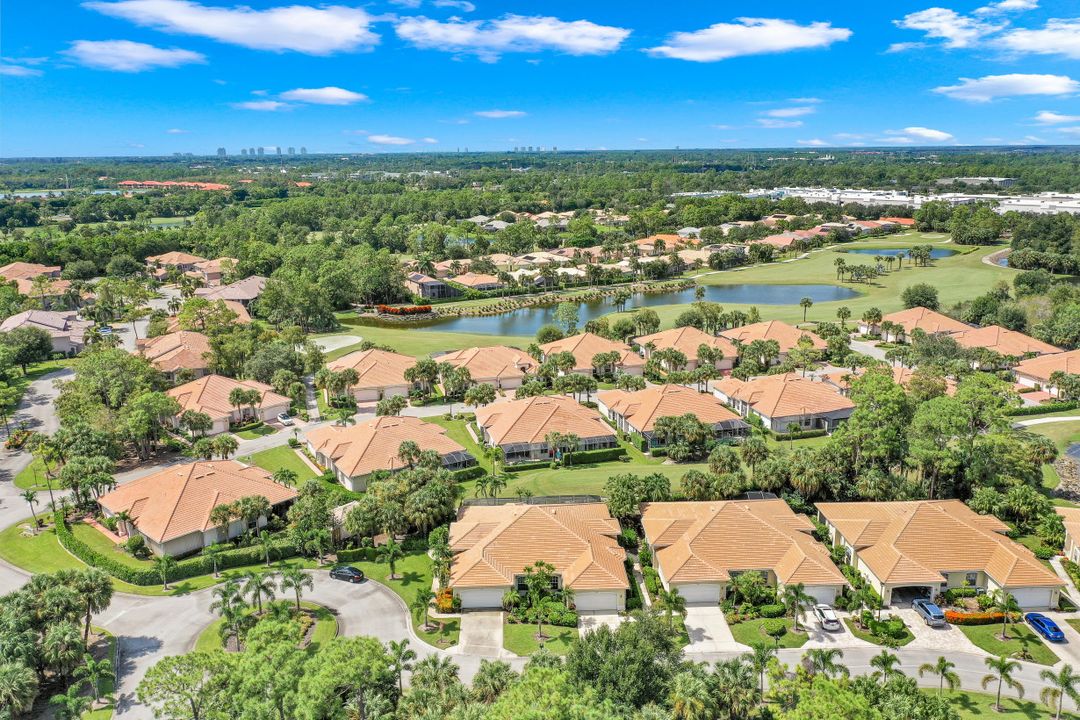 12655 Fox Ridge Dr, Bonita Springs, FL 34135