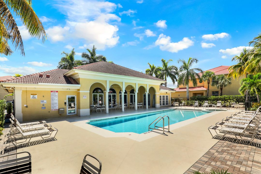 4219 Bellasol Cir #1714, Fort Myers, FL 33916