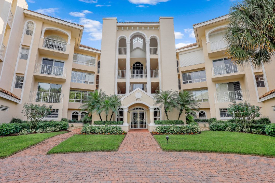 8430 Abbington Cir #C-23, Naples, FL 34108
