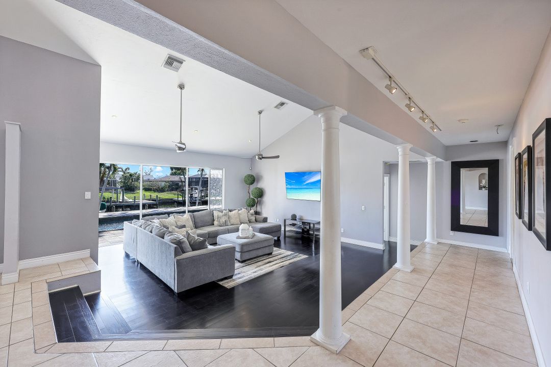 1004 Wittman Dr, Fort Myers, FL 33919