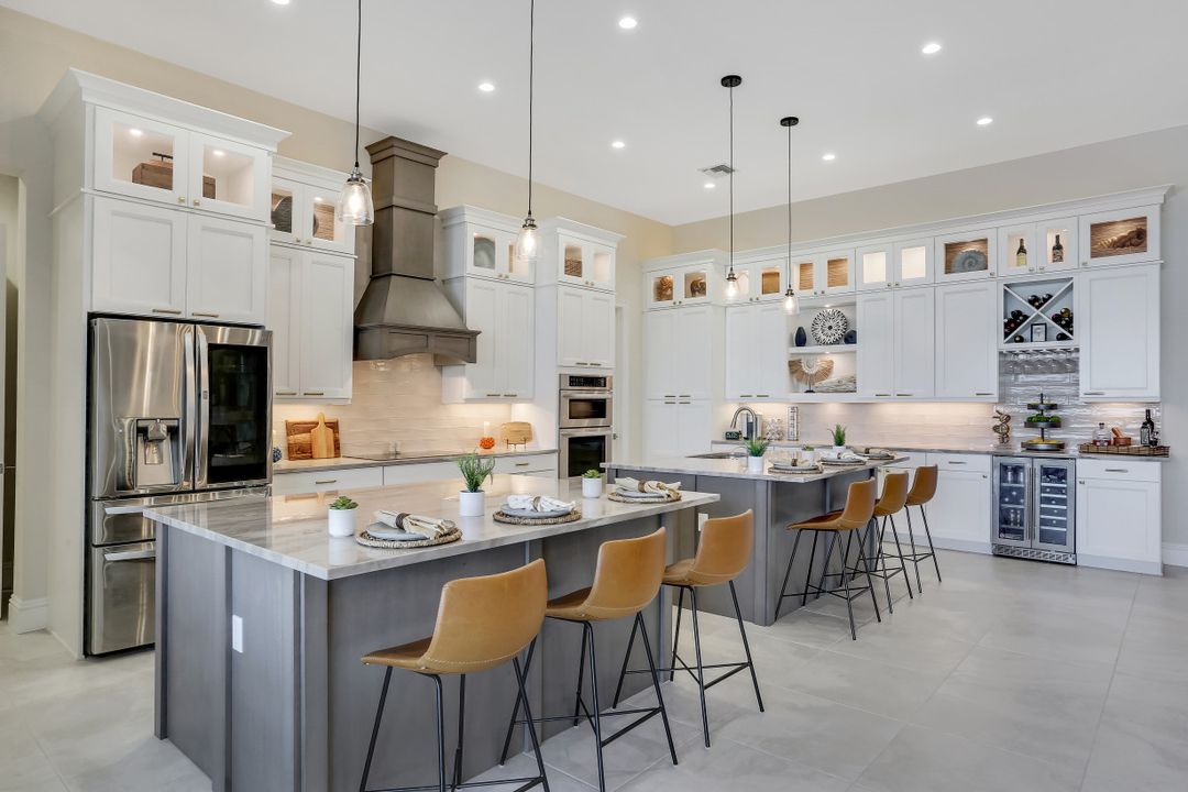 3236 Surfside Blvd, Cape Coral, FL 33914