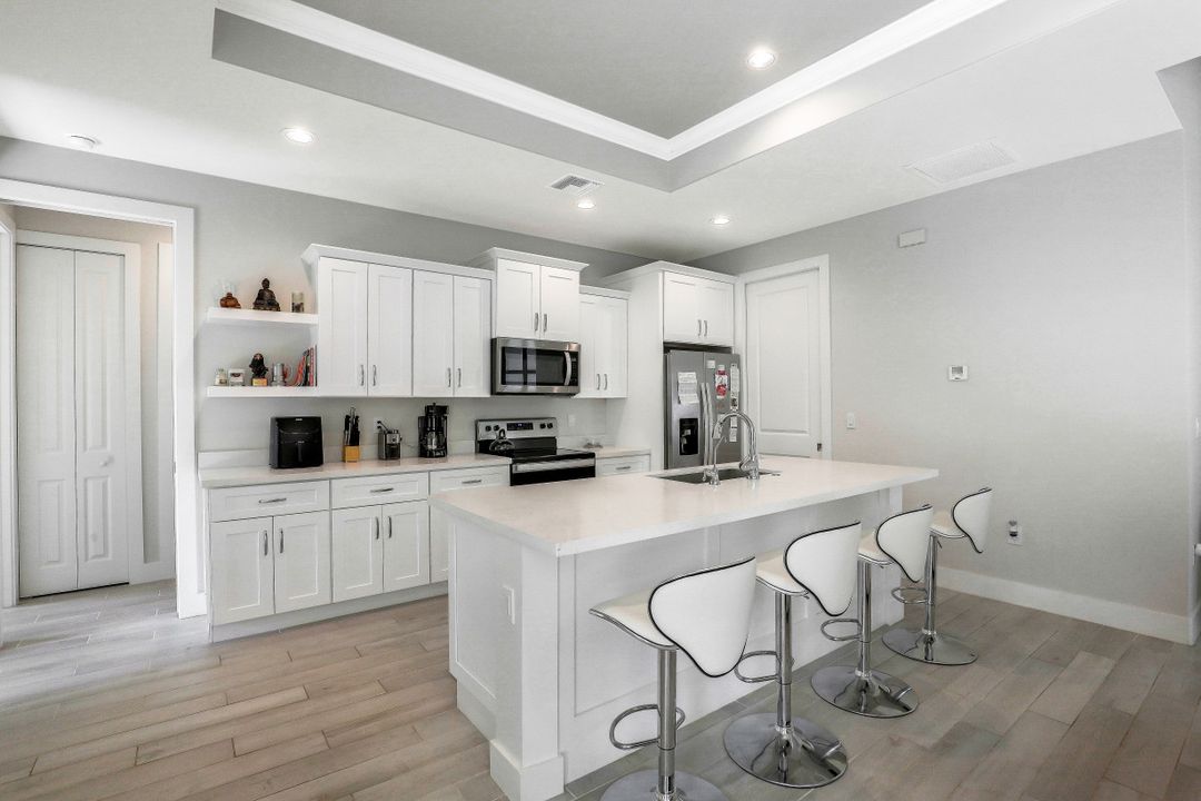 6137 Hutton Ct, Fort Myers, FL 33905