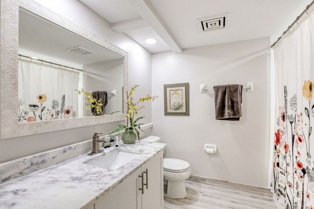 21 Bluebill Ave #603, Naples, FL 34108