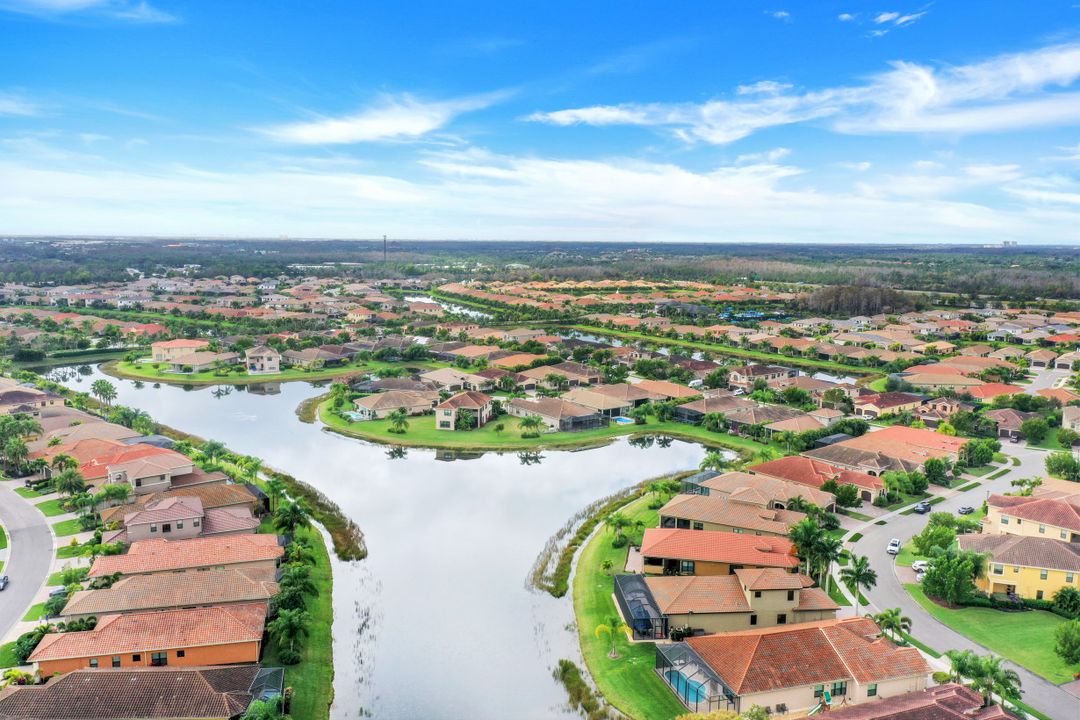 11516 Stonecreek Cir, Fort Myers, FL 33913