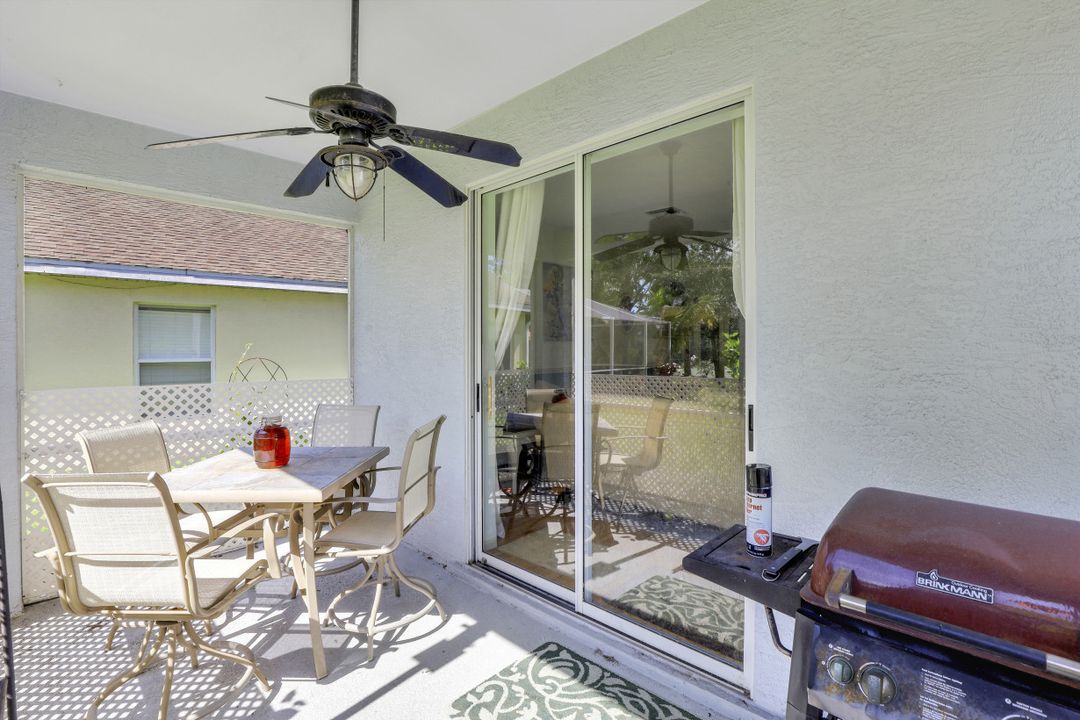 8752 Fawn Ridge Dr, Fort Myers, FL 33912