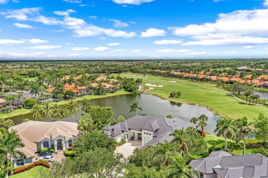 22848 Mossy Trail, Bonita Springs, FL 34135