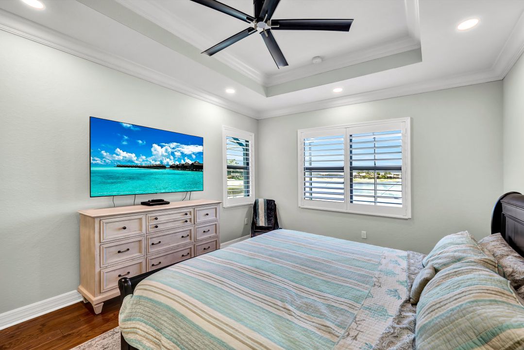 2739 Cinnamon Bay Cir, Naples, FL 34119