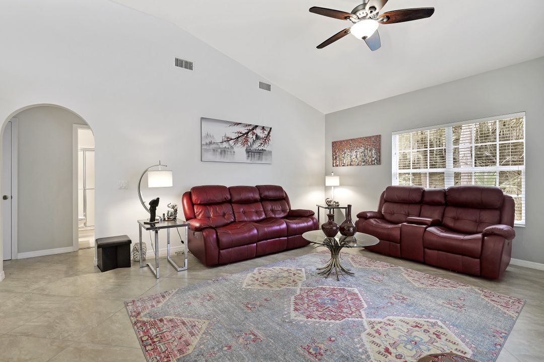 12783 Hunters Ridge Dr, Bonita Springs, FL 34135