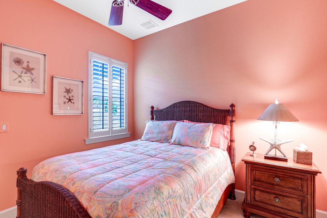 9525 Ironstone Terrace #Unit 202, Naples, FL 34120