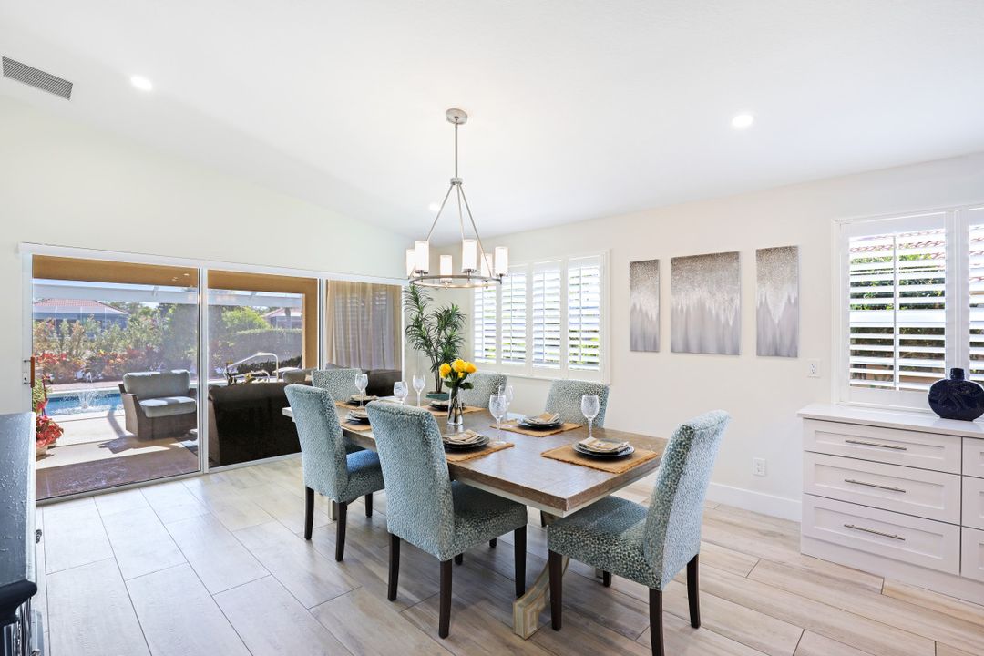 8404 Borboni Ct, Naples, FL 34114