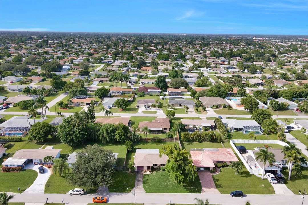 1213 SE 36th St, Cape Coral, FL 33904