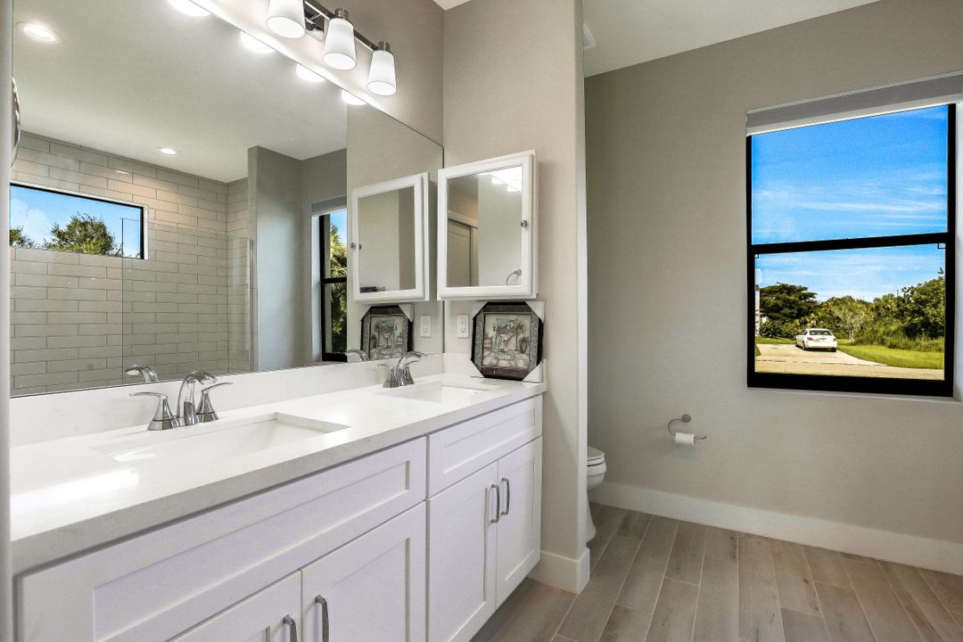 6137 Hutton Ct, Fort Myers, FL 33905