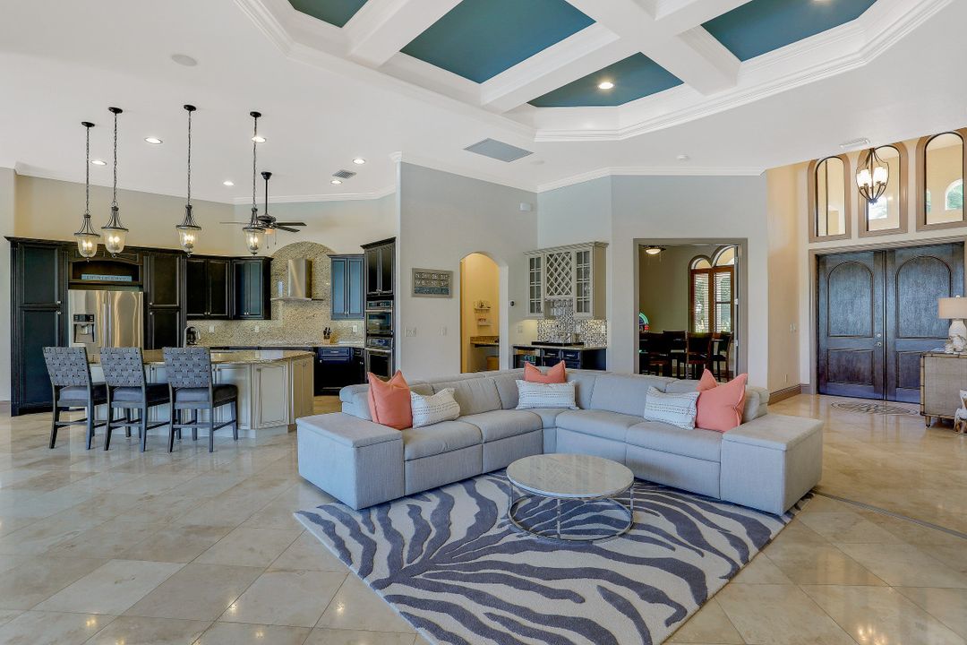 3920 Surfside Blvd, Cape Coral, FL 33914