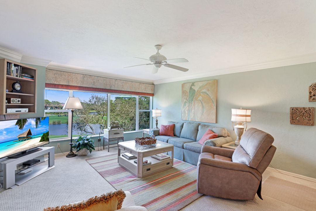 26930 Wedgewood Dr  #401, Bonita Springs, FL 34134