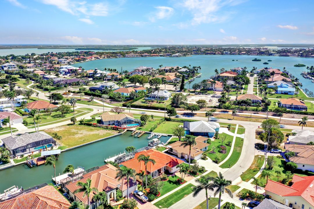 469 Persian Ct, Marco Island, FL 34145