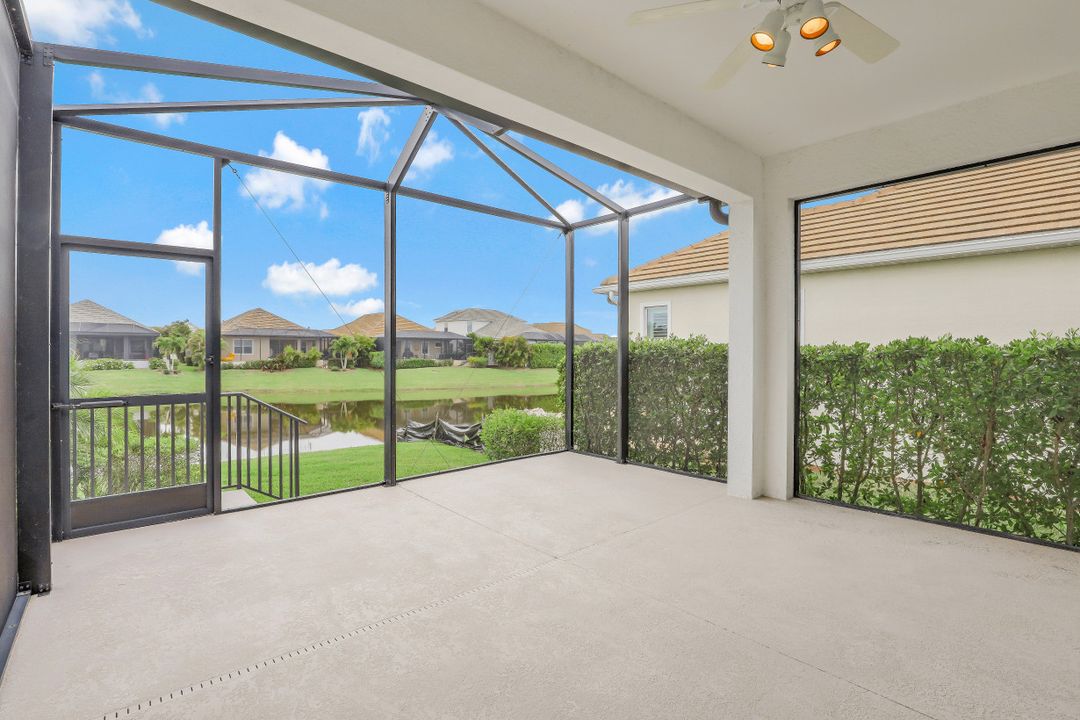 17817 Spanish Harbour Ct, Fort Myers, FL 33908