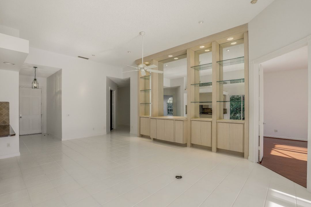 3400 Donoso Ct, Naples, FL 34109