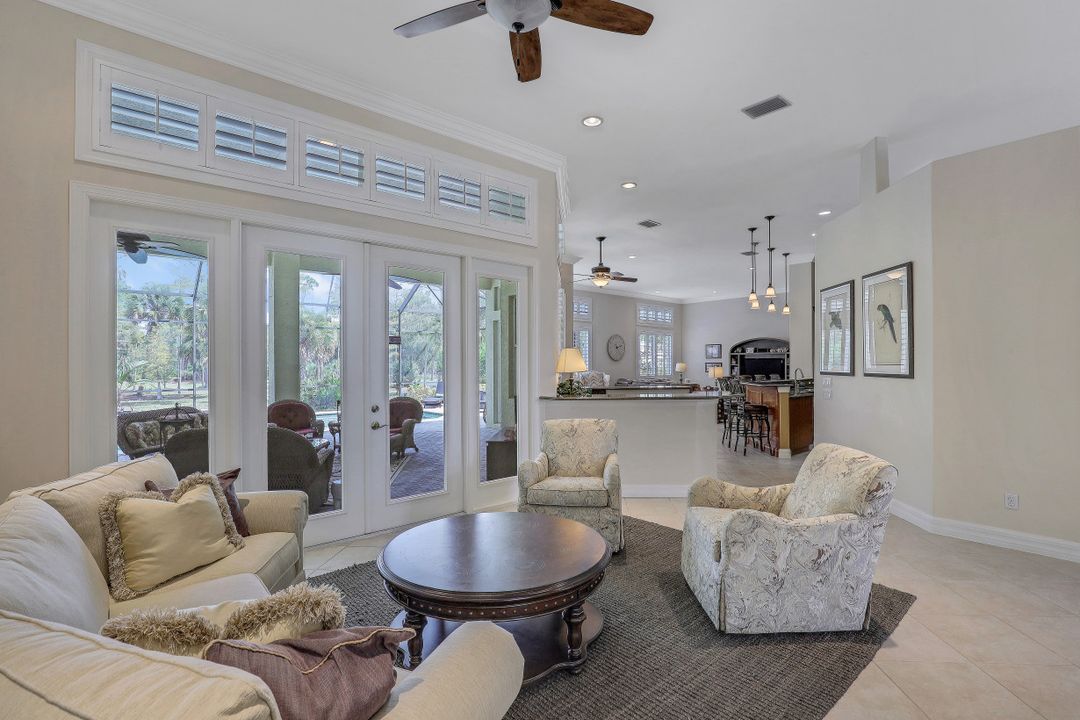 562 14th St SE, Naples, FL 34102