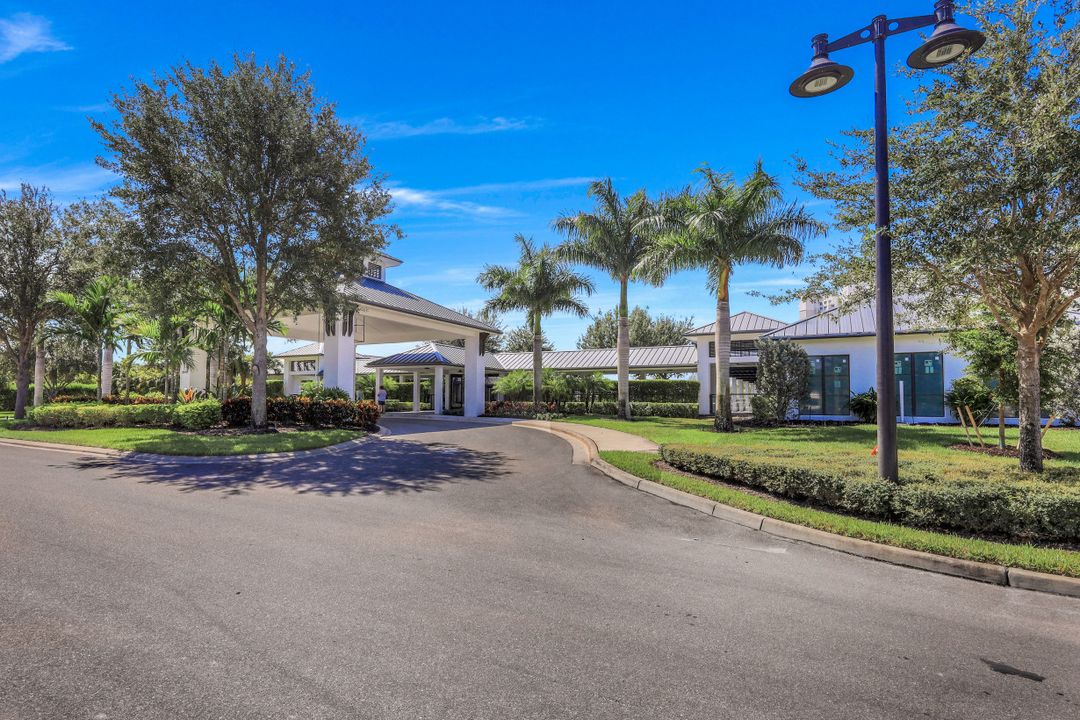 13925 Old Coast Rd #1904, Naples, FL 34110