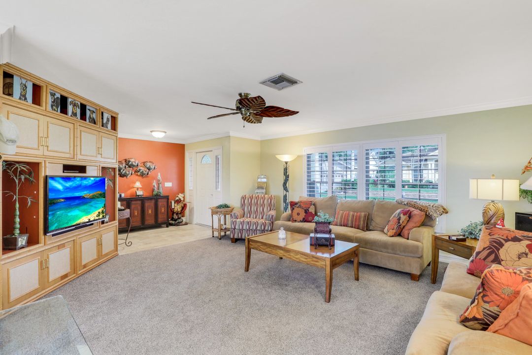 1552 Buccaneer Ct, Marco Island, FL 34145