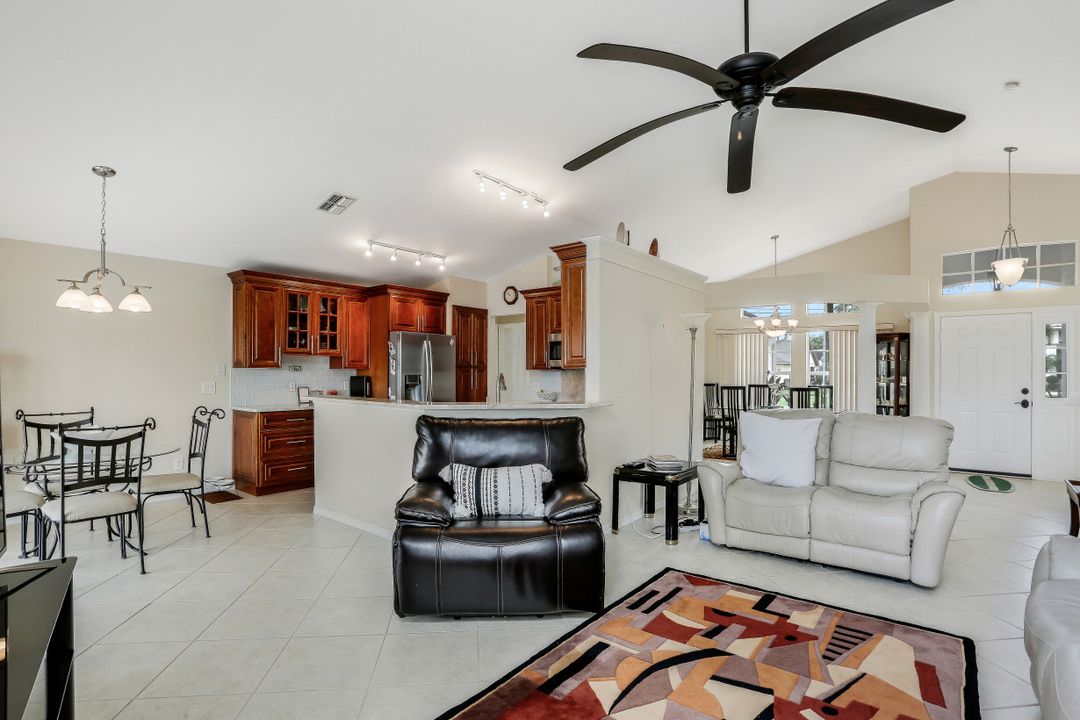 4420 SW 26th Ave, Cape Coral, FL 33914