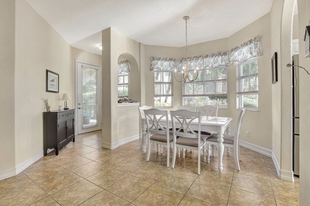 5626 Cape Harbour Dr #101, Cape Coral, FL 33914