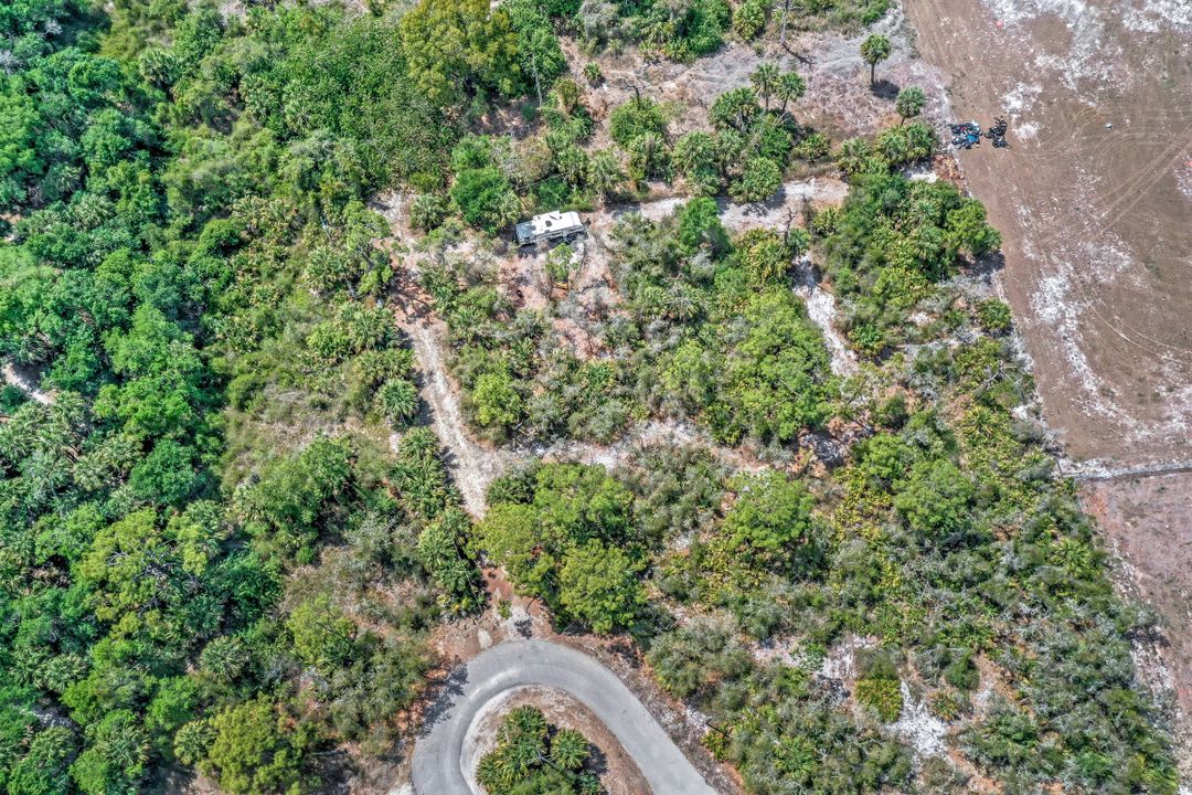 27680 Kent Rd, Bonita Springs, FL 34135