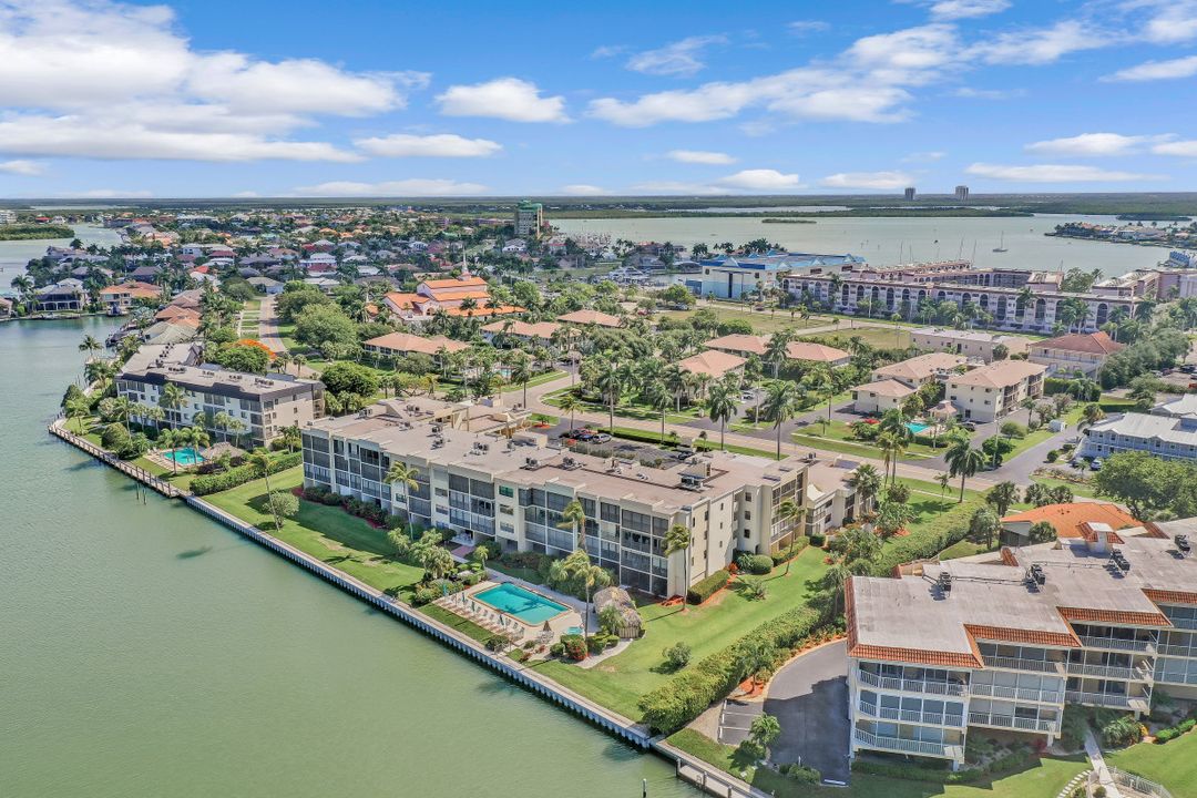 838 W Elkcam Cir #308, Marco Island, FL 34145