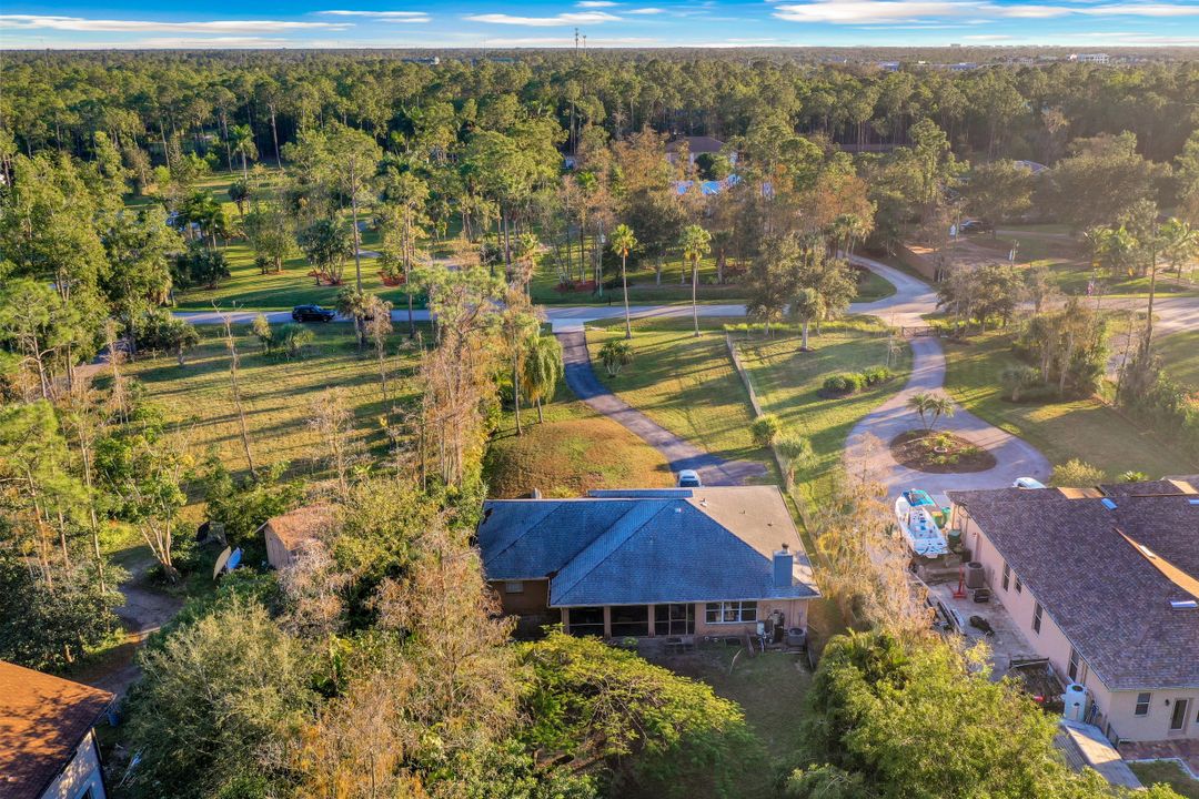 6581 Sable Ridge Ln, Naples, FL 34109