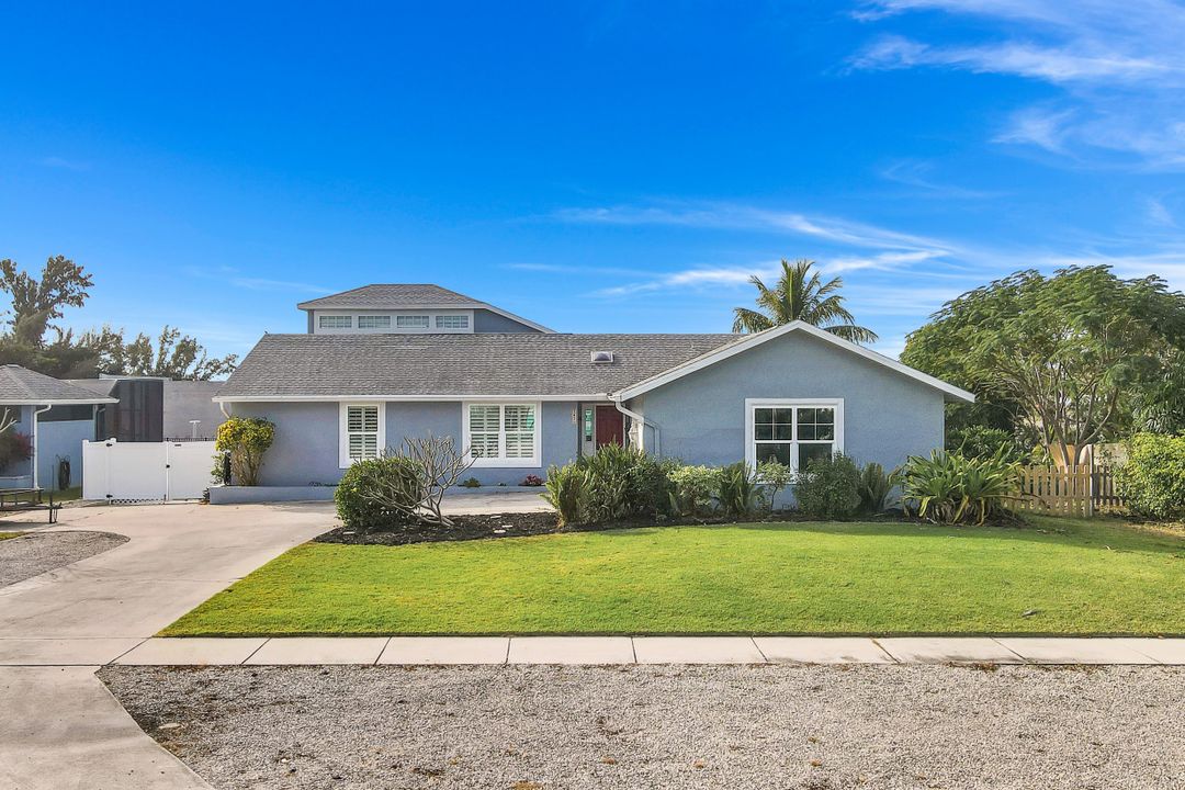 1836 Dogwood Dr, Marco Island, FL 34145