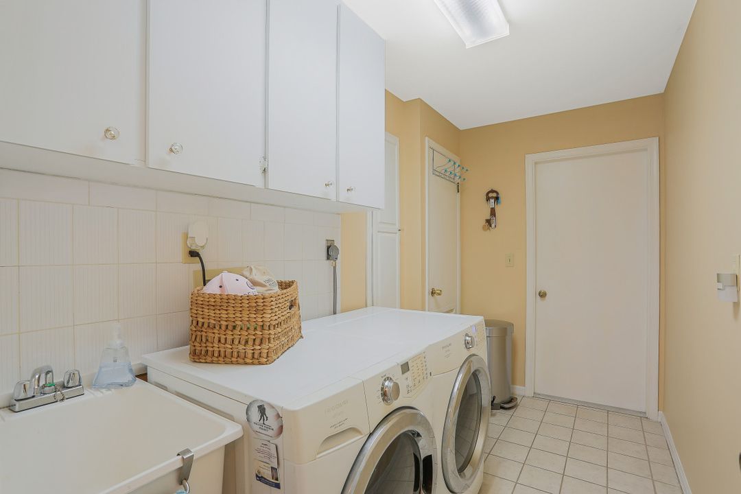 1419 SW 54th Terrace, Cape Coral, FL 33914