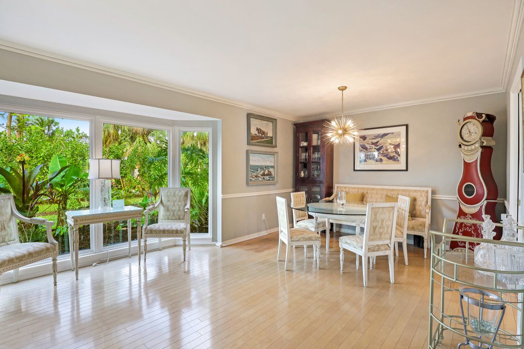 1030 Aqua Ln, Fort Myers, FL 33919