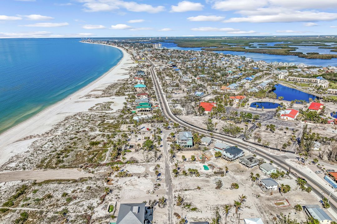 6053 Gulf Rd, Fort Myers Beach, FL 33931
