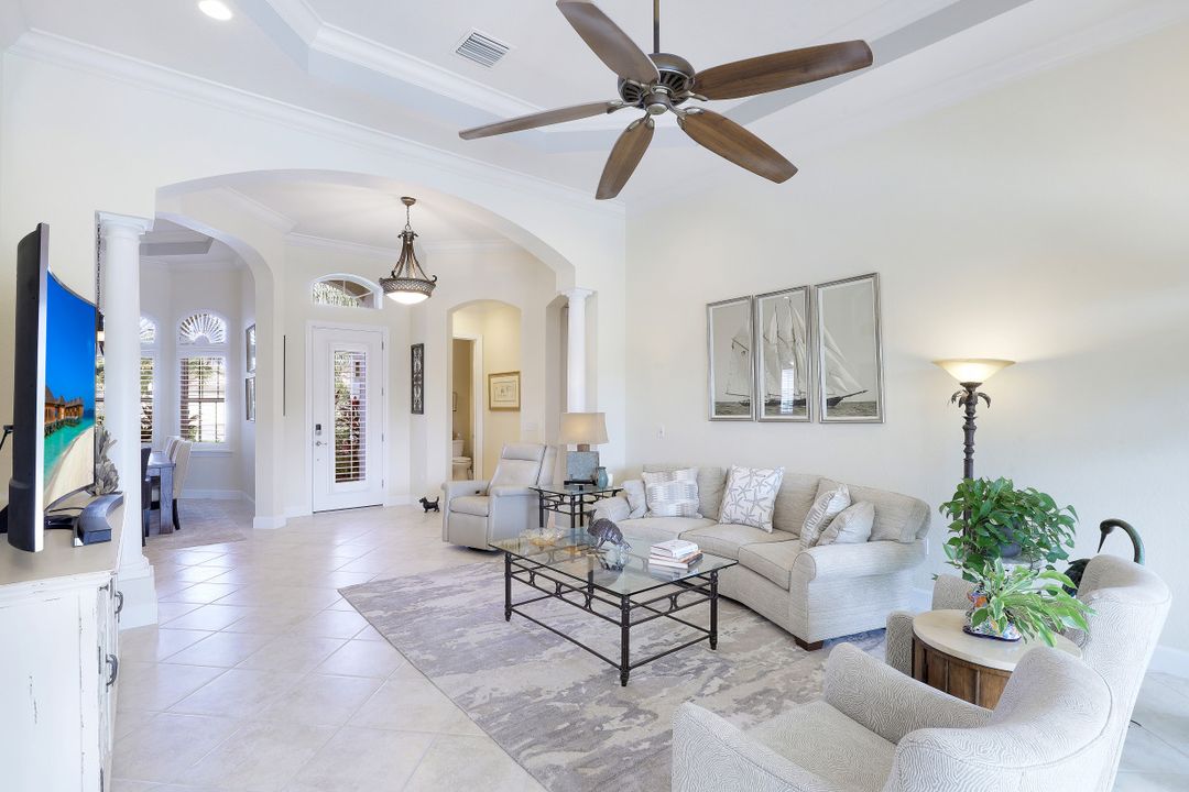 9416 Copper Rock Ct, Naples, FL 34120