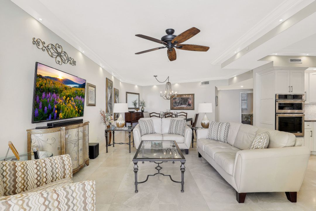 980 Cape Marco Dr #906, Marco Island, FL 34145