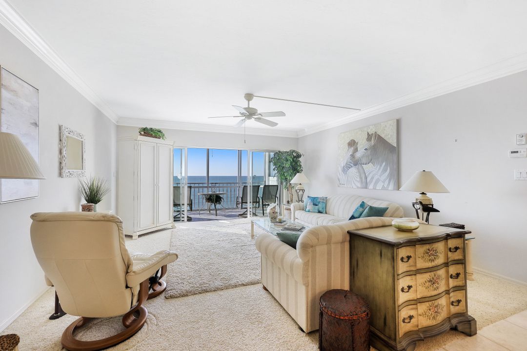 2885 Gulf Shore Blvd N  #803, Naples, FL 34103