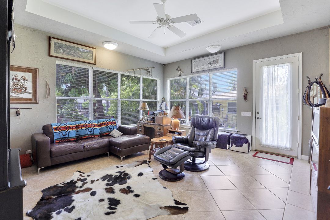 27031 Homewood Dr, Bonita Springs, FL 34135