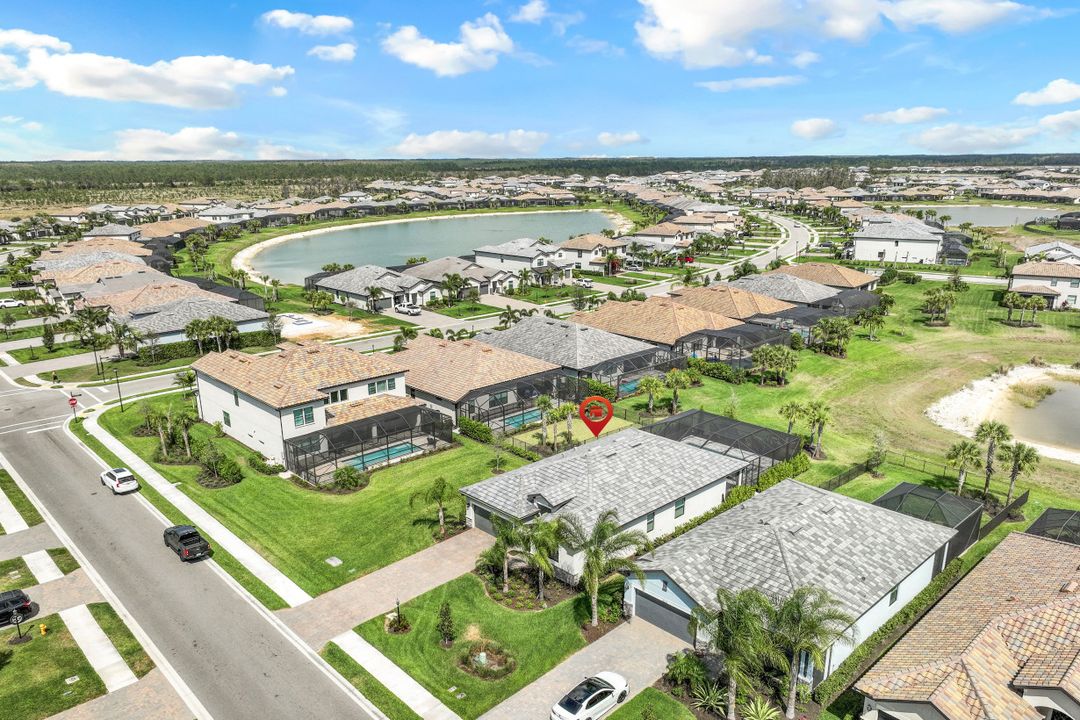 19835 Beechcrest Pl, Estero, FL 33928