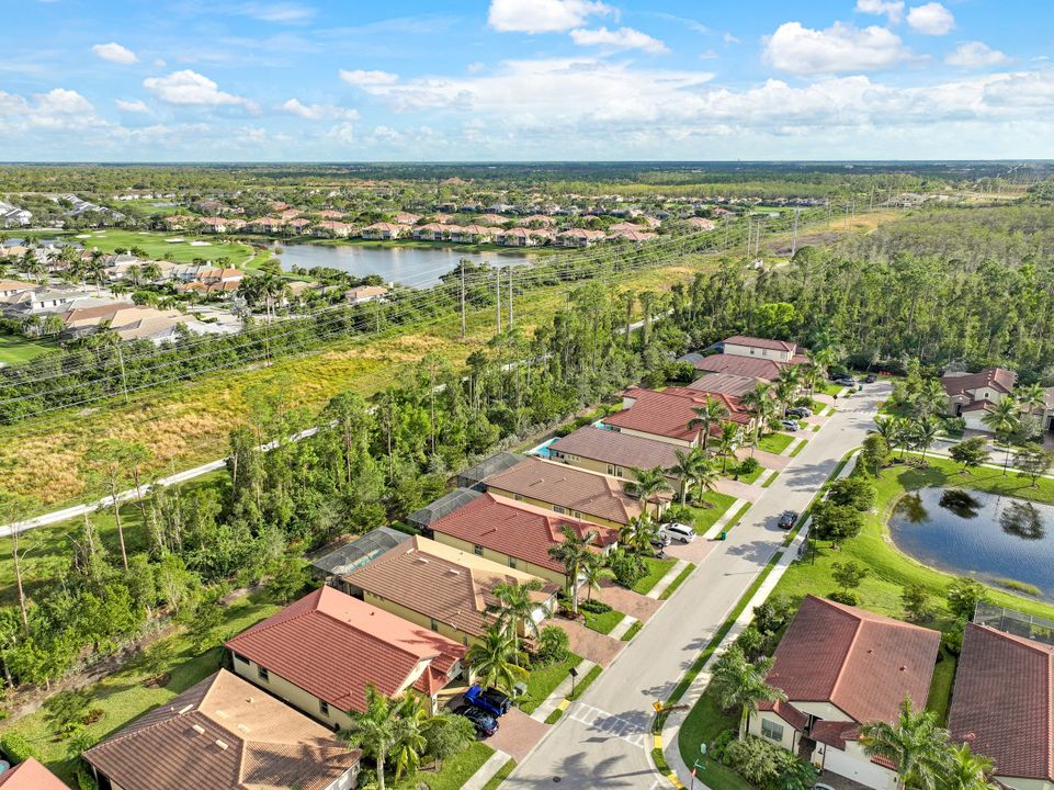 16432 Aberdeen Wy, Naples, FL 34110